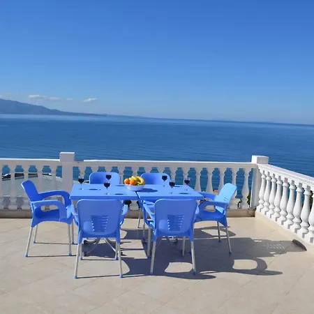 Sejdi Apartment Sarande
